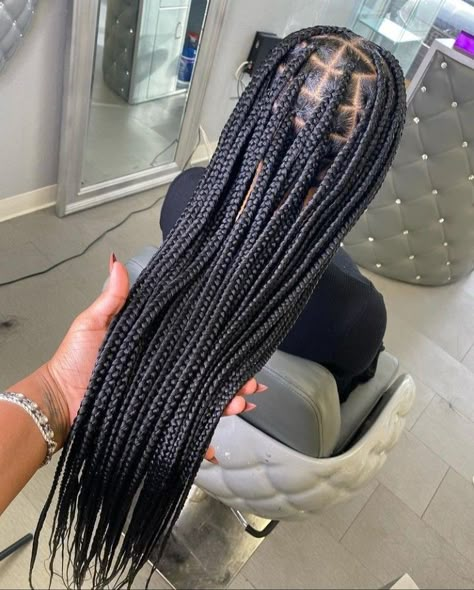 Large Triangle Knotless Braids, But Length Braids, Medium To Large Knotless Box Braids, Medium Knee Length Knotless Braids, Medium Knotless Box Braids Long, Medium Box Braids Long, Medium Size Knotless Braids, Medium Size Knotless Box Braids, Medium Large Knotless Box Braids