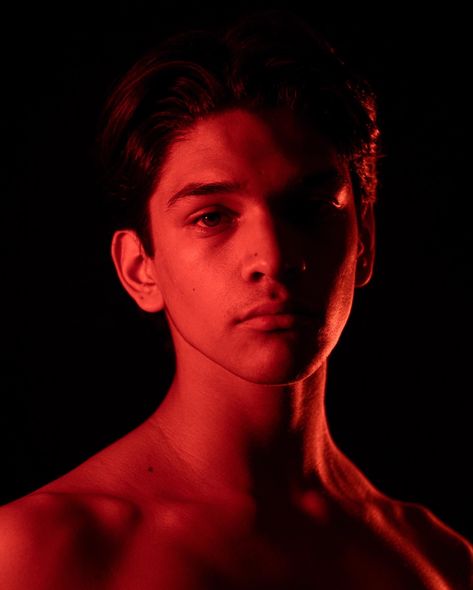 Dark Male Photography, Rembrant Portraits Photography, Angel Portrait Photography, Dramatic Lighting Portrait Men, Red Light Reference, Cinematic Lighting Portrait, Intense Lighting Reference, Red Lighting Reference, Cool Lighting Reference