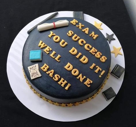 Congratulations Cake Ideas, Passed Exam, Farewell Cake, Congratulations Cake, Black And Gold Cake, Teen Cakes, Eid Photos, Dad Birthday Cakes, How To Pass Exams