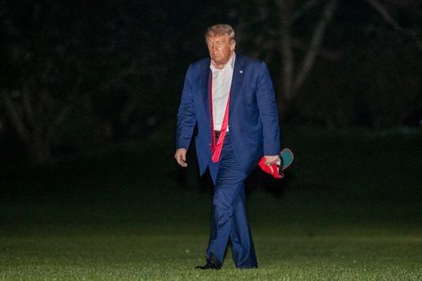 'Everybody hurts': Trump's sad 'walk of shame' after Tulsa rally delights critics | US news | The Guardian National Security, Us Presidents, Washington Post, Get Real, Hillary Clinton, The Washington Post, Current Affairs, In The News, Satire