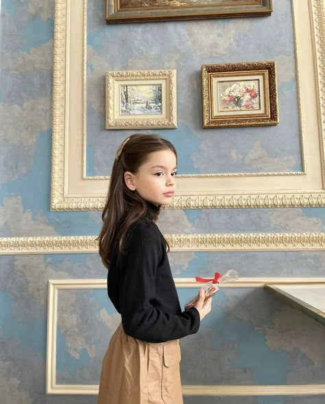 Baby Aesthetic Girl, Cute Children Girl, Cute Child Girl, Children Aesthetic, Happy Birthday Wishes Sister, 18th Century Landscape, Baby Tumblr, Ulzzang Kids