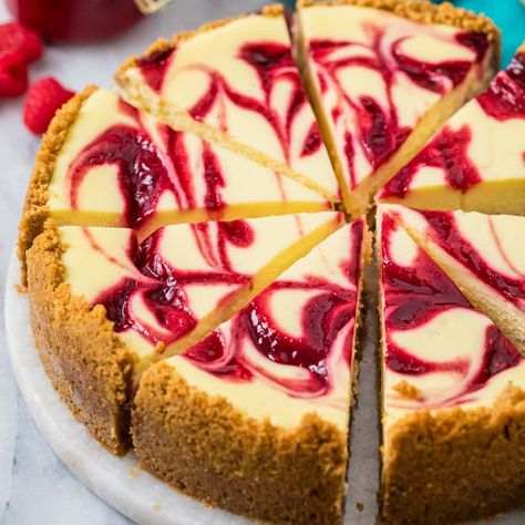 Raspberry Cheesecake Best Raspberry Cheesecake, Cheesecake Recipes Flavors, Homemade Raspberry Cheesecake, Raspberry Cheesecake Recipes Easy, Raspberry Cheesecake Pie, Best Cheesecake Crust, Raspberry Jam Cheesecake, Cheesecake Recipes Fruit, Cheesecake Recipes Healthy