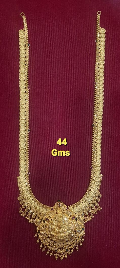 Gold Kasula Necklace Designs, Lakshmi Devi Long Haram Designs, Lakshmi Design Gold Necklace, Lakshmi Devi Haram Designs, Gold Kasula Haram Designs, Plain Necklace Gold, Antique Gold Mangalsutra Designs Long, Kasulaperu Designs Gold, Gold Jewels Design Long Necklace