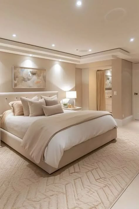 25 Modern Beige Bedroom Ideas for a Warm and Sophisticated Look Bedroom Ideas Wallpaper, Modern Beige Bedroom, Royal Bedroom Design, Beautiful Bed Designs, Bedroom Color Combination, Casa Clean, Beige Bedroom, Perfect Bedroom, Modern Bedroom Design