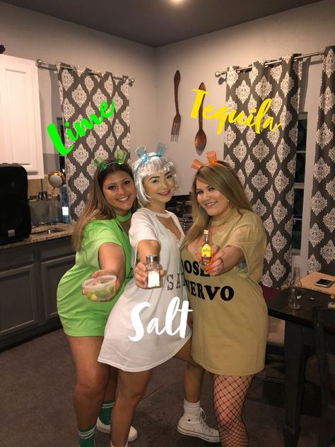 150 DIY Last Minute Halloween Costumes Ideas - Hike n Dip Salt Tequila Lime Costume, Tequila And Lime Costume, Boxer Girl Costume, Last Minute Halloween Costumes Ideas, Diy Last Minute Halloween Costumes, Blues Clues Costume, Victoria Secret Angel Costumes, Seven Dwarfs Costume, Britney Spears Costume