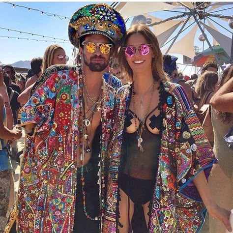 Rave Culture Fashion, Coachella Party Outfit, Male Festival Outfits, Electro Festival Outfit, Coachella Outfit Men, Tomorrowland Outfit, Africa Burn, Edm Outfit, Rave Party Outfit