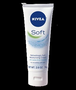 Nivea Soft Cream, Nivea Products, Nivea Soft, Nivea Cream, Caramel Skin, Light Moisturizer, Supple Skin, Facial Skin Care Routine, Best Moisturizer