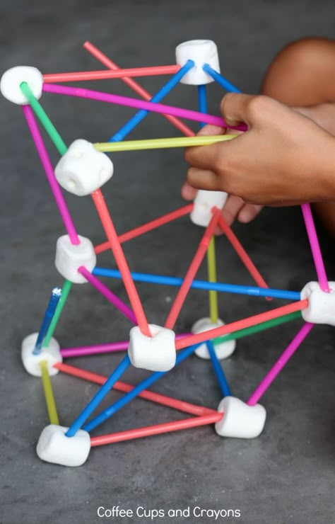 Hands On STEM Activity for Kids! Marshmallow engineering is so much fun! Toothpick Marshmallow Stem, Marshmallow Building Activity, Steam Camp Ideas, Marshmallow Science Experiment, Marshmallow Crafts Preschool, Mini Marshmallow Crafts, Marshmallow Party Ideas, Marshmallow Activities For Kids, Marshmallow Crafts For Kids