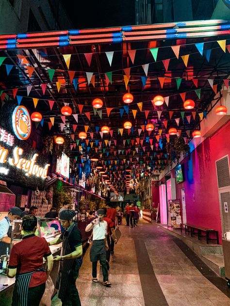 Krabi Night Market, Bangkok Night Market, Thai Night Market, Night Market Aesthetic, Thailand Night Market, Bangkok City Night, Asian Night Market, 626 Night Market, Bangkok Market