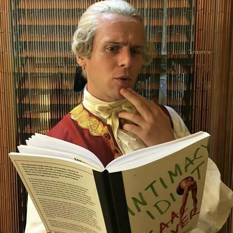 Jonathan Groff King George, Hamilton Backstage, Hamilton Behind The Scenes, King George Iii Hamilton, Jonathan Groff Hamilton, Broadway Hamilton, George Hamilton, Hamilton Cast, Jonathan Groff