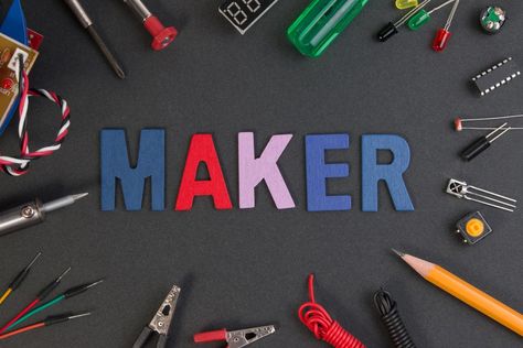 Makerspaces en bibliotecas: el fenómeno Bibliomakers Teacher Helper, Problem Based Learning, Diy Labels, Instructional Technology, Maker Project, 21st Century Skills, Project Based Learning, Student Teaching, Teaching Strategies