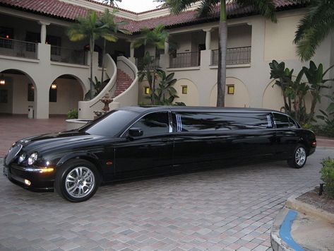 ���𝐋𝐄𝐎𝐑𝐀  :-

A gorgeous Goddess-like girl peacefully lived with he… #fanfiction #Fanfiction #amreading #books #wattpad Black Limo Aesthetic, Limozeen Car, Black Limo, Limo Car, Black Limousine, Ap Portfolio, Limo Black, Limo Bus, Wedding Limo