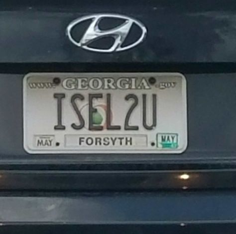 ISEL2U license plate. Must be an car salesperson or realtor? Realtor License Plate Ideas, Car Plates Ideas, License Plate Ideas, Plates Ideas, Becoming A Realtor, Vanity Plates, Import Business, Real Estate School, Realtor License