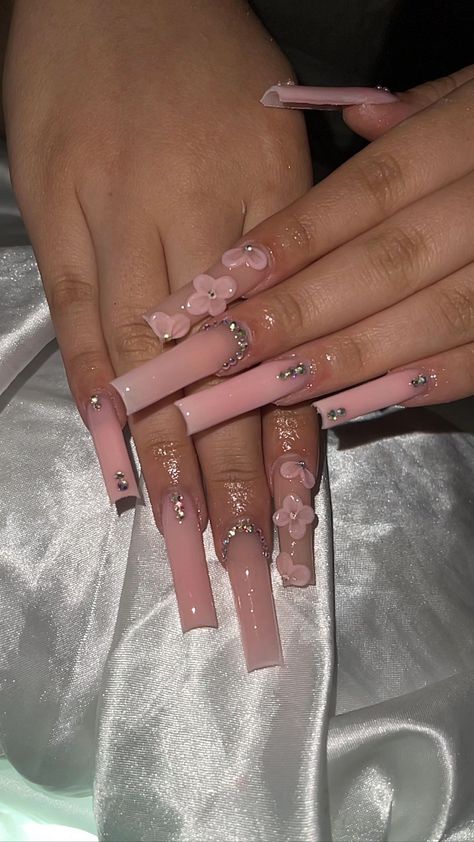 White And Pink Acrylic Nails With Design, Pretty Long Nails Acrylic, Extra Birthday Nails Long, Long Nail Inspo Acrylic, Nails With Rhinestones Simple, Acrylic Nails Extra, Nude Nails With Rhinestones, Long Nude Nails, Pink Nails Long