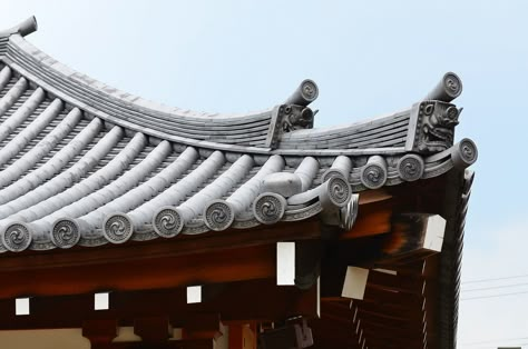 traditional japanese roof design | by photographic'ar Japanese Roof Design, City Landscape Drawing, Amusement Park Project, Japanese Esthetics, Shaolin Monastery, Research Portfolio, Japan Castle, Japanese Palace, Japanese Roof