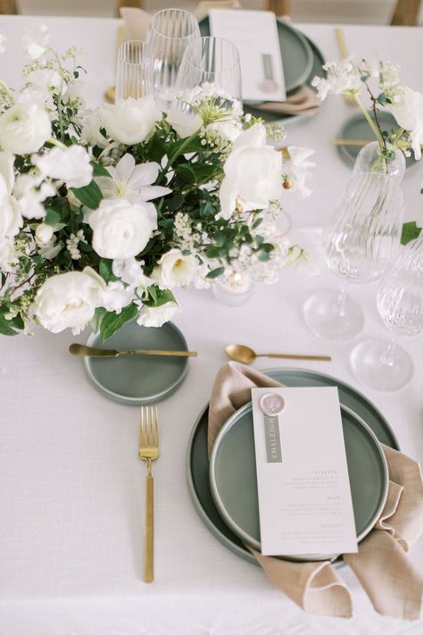 Sage Green And Gold Wedding Place Settings, Dinnerware Wedding Table Settings, Olive Green Place Setting, Champagne And Greenery Wedding Table Decor, Modern Sage Wedding, Sage Place Setting, Green Wedding Theme Table Settings, White Gold And Sage Wedding, Sage Green White Gold Wedding