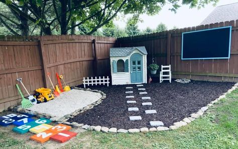 Cheap Backyard Play Area, Backyard Diy Kids Play Spaces, Diy Yard Play Area, Outdoor Playhouse Setup, Diy Backyard Toys, Sectioned Off Outdoor Play Area, Backyard Sandbox Ideas For Kids, Backyard Diy Play Area, Backyard Corner Play Area