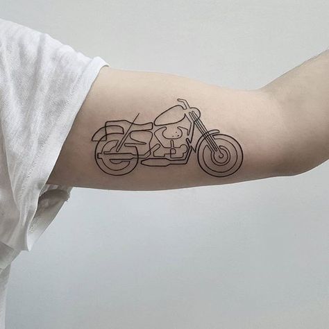 Minimalist Arm Tattoo, Harley Tattoos, Motorcycle Tattoo, Motor Tattoo, Boys With Tattoos, Motorcycle Tattoos, Bike Tattoos, Biker Tattoos, Kunst Tattoos