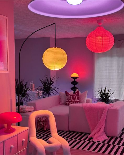 Pink Living Room Ideas Apartments, Pink Living Room Aesthetic, Room Pink Aesthetic, Lamps Interior Design, Interior Lamps, White Lamps, Neon Room, Stream Live, Dream Apartment Decor