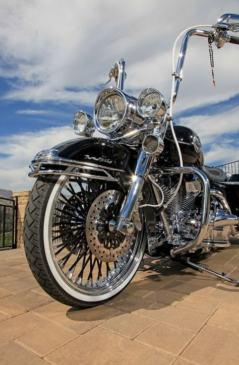 Harley Davidson Motorcycles Road King, Road King Harley, Moto Ninja, Harley Davidson Road King, Мотоциклы Harley Davidson, Custom Motorcycles Harley, Road King Custom, Road King Classic, Harley Davidson Street Glide