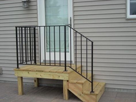 Stairs For Mobile Home, Mobile Home Stairs, Mobile Home Steps, Diy Stairs Outdoor, Diy Mobile Home Remodel, Patio Stairs, Porch Stairs, Mobile Home Exteriors, Patio Steps