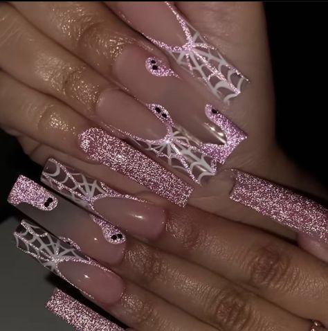 Pink Halloween Nails Acrylic, Nails Art Easy, How To Nail Art, Mix Nails, Nail Art 2022, Pink Halloween Nails, Everyday Nails, Year Nails, Holloween Nails