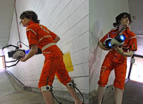 Portal: Chell cosplay Chell Portal Cosplay, Chell Cosplay, Portal Cosplay, Chell Portal, Portal 2, Epic Cosplay, Half Life, Guess Who, Pose Reference