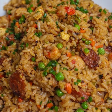 Culinary Fusion: The Bold Flavors of Cajun Fried Rice Cajun Seafood Fried Rice, Crawfish Fried Rice Recipe, Cajun Shrimp Fried Rice Recipe, Crawfish Fried Rice, Cajun Fried Rice, Cajun Fish Recipes, Crab Appetizers, Cajun Fish, Seafood Fried Rice