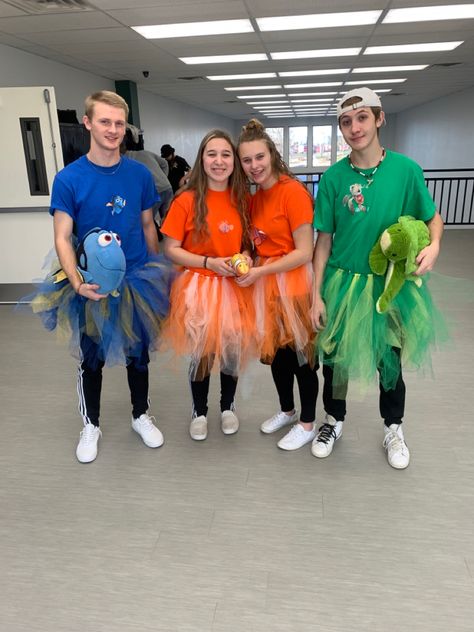 Under The Sea Spirit Day, Under The Sea Spirit Week Outfits, Cute Twin Day Outfits For Spirit Week, Twin Day Outfits, Sea Spirit, Twin Tuesday, Spirit Day, Spirit Week Outfits, Twin Day