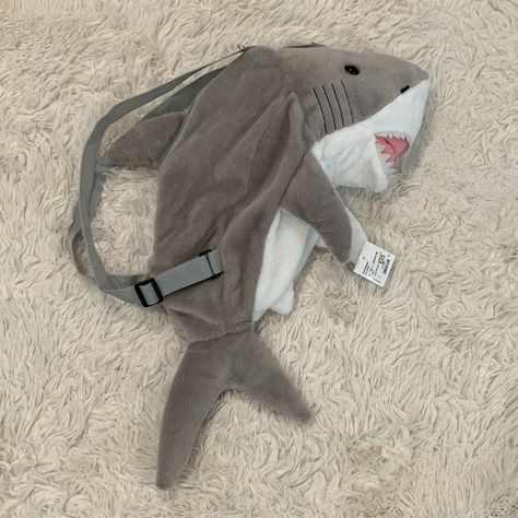 Backpack Plush, Shark Backpack, School Vacation, Cute Shark, Marine Animals, Cute Bags, Sea Animals, Sea Creatures, White Bag