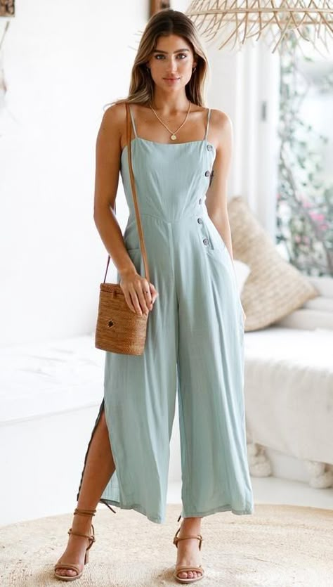 Summer Outfits Jumpsuit, Jumsute Outfit, Jumpsuits For Women Casual, Jumpsuit Summer, Mint Julep, Casual Jumpsuit, Jumpsuit Fashion, Girls Fashion Clothes, Tulum