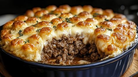 Delicious Angel Beef Casserole 🍽️✨ Beef Tips And Noodles, Baked Meatloaf, Cheeseburger Meatloaf, Creamy Parmesan Chicken, Mexican Casserole Recipe, Bbq Bacon, Best Casseroles, Beef Casserole Recipes, Dinner With Ground Beef