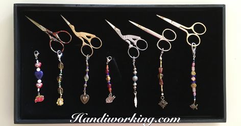 Scissor Fobs, Scissor Fob, Am I The Only One, Cross Stitch Love, Beading Tutorials, Beaded Jewelry Diy, Jewelry Projects, Stitch Markers, Pin Cushions