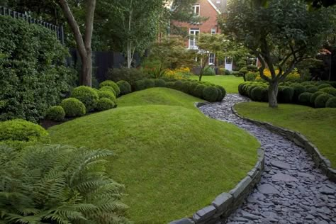 Boxwood Garden, Lawn Design, Landscape Maintenance, Smart Garden, The Secret Garden, Formal Gardens, Garden Pathway, Garden Landscape Design, Green Grass