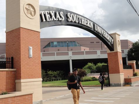 Texas Southern University #tsu #texas #southern #university #hbcu #swac #houston #texassouthern Texas Southern University Aesthetic, Texas Southern University Graduation, Tsu College, Texas Southern University, Vision Board Project, College Decision, Texas University, College Core, University Design