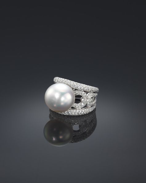 Classic Assael Collection | Pearl jewelry of incomparable quality Pearl Ring Design, Diamond Pave Ring, Fine Pearl Jewelry, South Sea Pearl Necklace, Conch Pearl, Cultured Pearl Ring, Pearl Jewelry Design, Pearl Rings, Tahitian Black Pearls