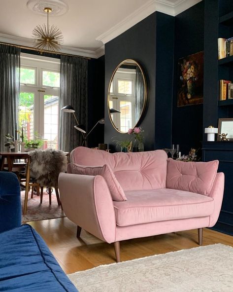 Navy Blue Interior Design Ideas | Dark Blue Pendant Lighting - Soho Lighting - Soho Blog - Soho Lighting Jess Hurrell, Velvet Sofa Living Room, Blue Couch, Navy Blue Living Room, Lovely Morning, Dark Living Rooms, Pink Living Room, Room Deco, Blue Living Room