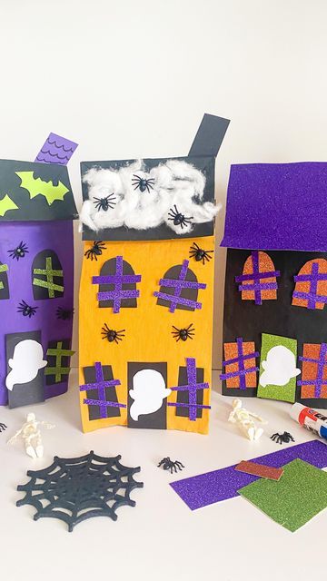 Haunted House Ideas For School, Haunted House Preschool Craft, Paper Bag Haunted House, Fall Paper Bag Crafts, Haunted House Crafts For Kids, Halloween Paper Bag Crafts, Haunted House Preschool, Haunted House Craft Preschool, Haunted House Toddler Craft