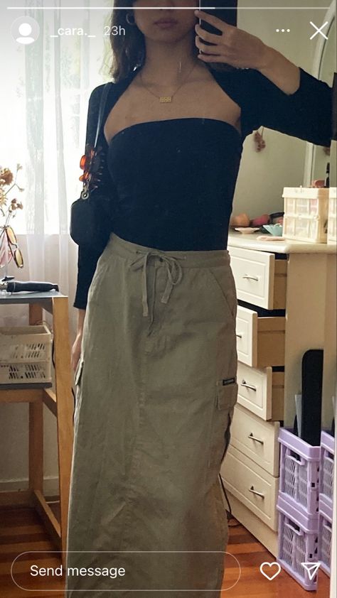 cargo skirt, bolero, bella hadid inspired outfit, ootd Long Cargo Skirt Y2k, Cargo Skirt Maxi Outfit, Maxi Cargo Skirt Outfit Aesthetic, Bolero Skirt Outfit, How To Style Bolero, Y2k Cargo Skirt Outfit, Bolero Dress Outfits, Outfit With Bolero, Cargo Skirt Maxi