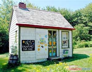 Maud Lewis: Life without Shadows, or a Canadian Tragedy? – Redkettle's Blog Maudie Lewis, Maud Lewis, Zimmer Diy, Artist House, Canadian Art, Prince Edward Island, Naive Art, Canadian Artists, Outsider Art