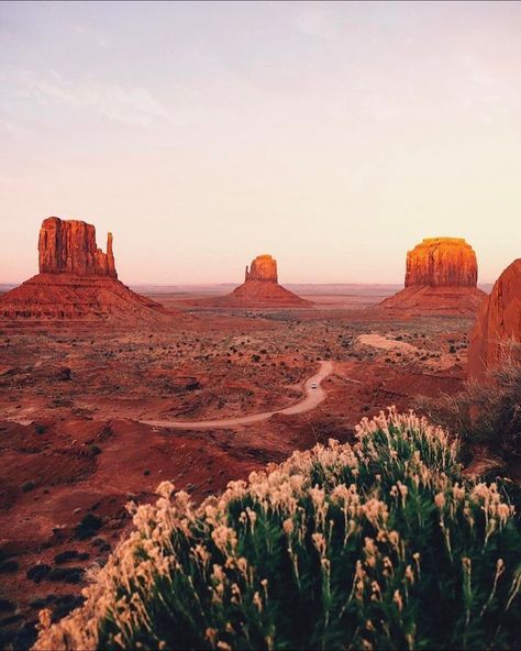 Lydia West, Western Pics, Playlist Art, Western Cartoon, Western College, Monument Valley Utah, Desert Aesthetic, Western Stuff, Arizona Road Trip