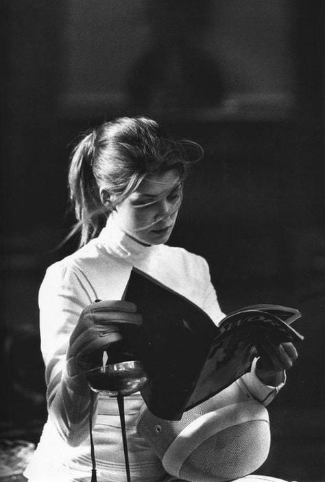 — themaninthegreenshirt: Rosamund Pike on the set of... Rosemund Pike, Die Another Day, Fencing Sport, Groucho Marx, Rosamund Pike, Bond Girls, Sports Aesthetic, Woman Reading, Another Day