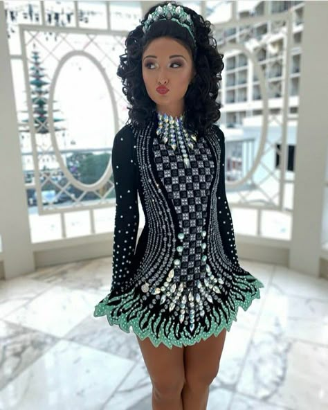 Green Irish Dance Dress, Pink Irish Dance Dress, Purple Irish Dance Dress, Blue Irish Dance Dress, Irish Costumes, Irish Dance Dress Designs, Irish Dress, Irish Dance Dress, Irish Dance Costume