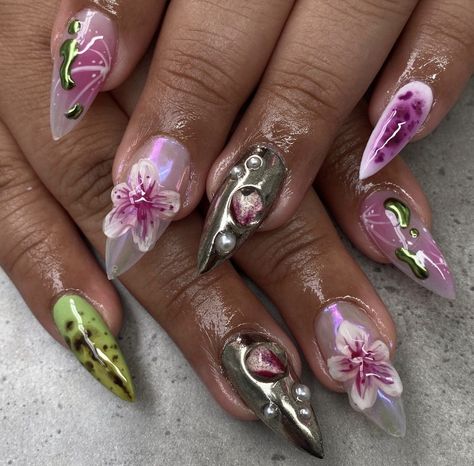 Gel Nails With Chrome, Nails With Chrome, Orchid Nails, Acrylic Gel Nails, 3d Flower Nails, Builder Gel, Flowers Summer, Bling Acrylic Nails, Acrylic Gel