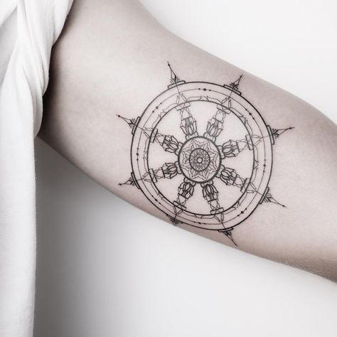 Dharma Wheel Tattoo Design, Dharma Wheel Tattoo, Tattoo Buddhist, Buddhism Tattoo, Wheel Of Dharma, Tibetan Tattoo, Alchemy Tattoo, Icon Tattoo, Wheel Tattoo