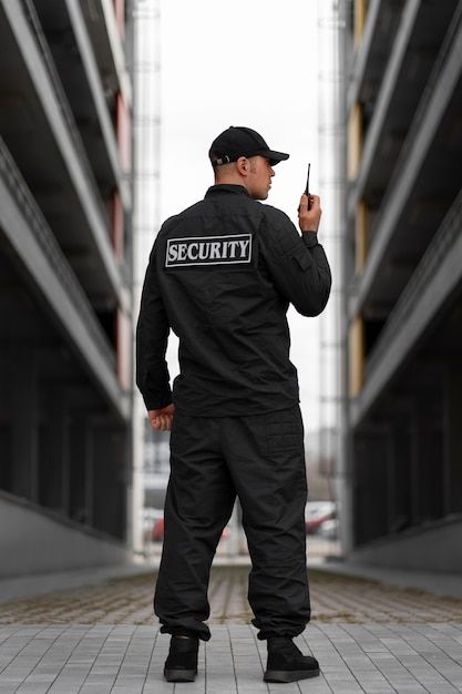 Security Man, Security Guard Uniform, Photos Wallpaper, Security Guard Services, School Of Life, Security Company, Private Security, Safety Clothing, Security Companies