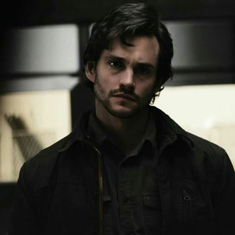 Hannibal Actor, Rabastan Lestrange, Hannibal Lecter Series, Hannibal Tv Show, Will Graham Hannibal, Hannibal Series, 얼굴 드로잉, Hannibal Nbc, Nbc Hannibal