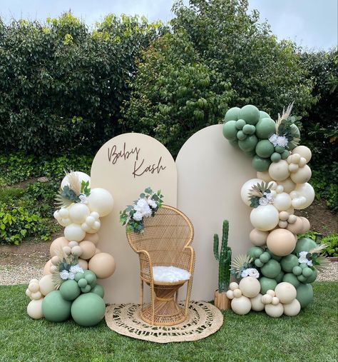 Green And Tan Balloon Arch, Sage Green And Brown Balloon Garland, Cactus Theme Balloon Arch, Neutral Green Balloon Garland, Pompous Grass Balloon Arch, Green Sage Decor, Sage Balloon Decor, Green Balloon Arch With Flowers, Sage Green Balloon Backdrop