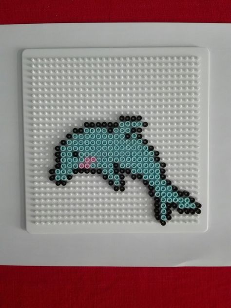 Perler Bead Ocean Animals, Perler Beads Dolphin, Tropical Perler Bead Patterns, Summer Hama Beads, Dolphin Perler Bead Pattern, Beach Perler Beads, Ocean Perler Bead Patterns, Perler Bead Fish, Perler Bead Ornaments Pattern