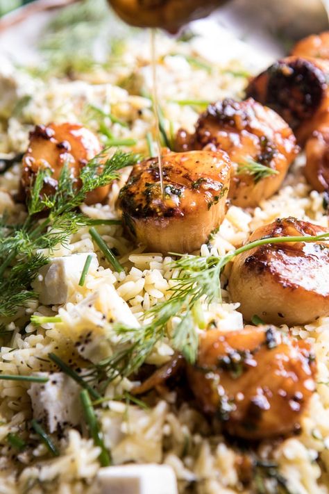 Honey Garlic Butter Scallops & Orzo Half Baked Harvest Everyday Cookbook, Scallops Half Baked Harvest, Scallops And Orzo, Garlic Butter Scallops, Butter Scallops, Stomach Rumbling, Half Baked Harvest Recipes, Farmers Market Recipes, Orzo Recipes